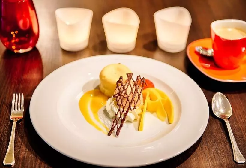 Fotos del hotel Leonardo Royal  Düsseldorf Königsallee:  23