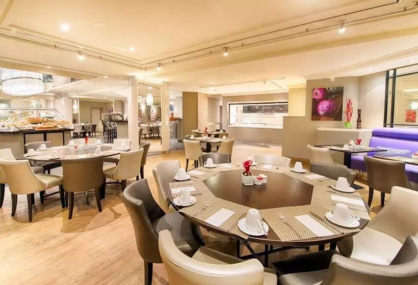 Fotos del hotel Leonardo Royal  Düsseldorf Königsallee:  19