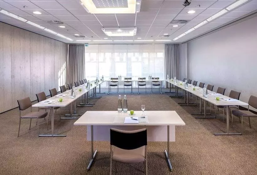 Fotos del hotel Essential By Dorint Frankfurt-niederrad:  11