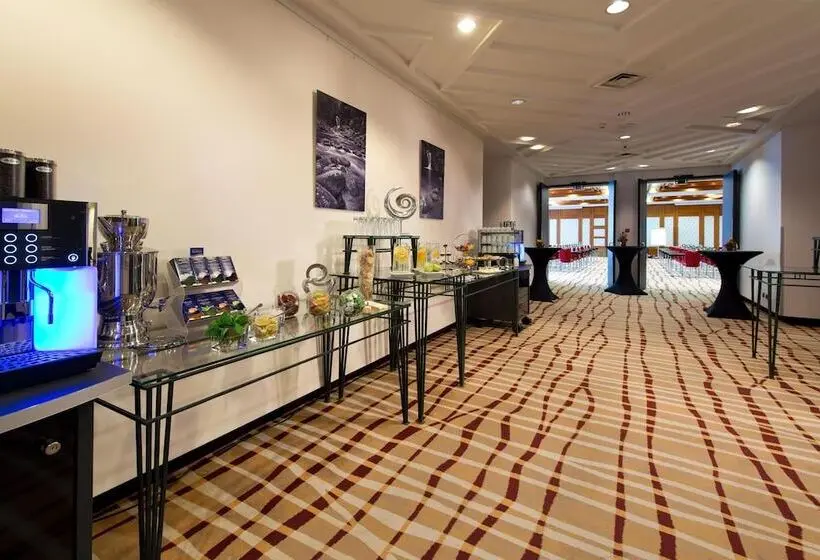 Fotos del hotel Achat Hotel Karlsruhe City:  2