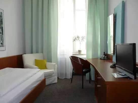 Fotos del hotel Carlton:  9