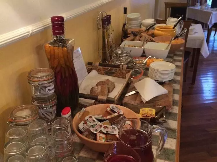 Fotos del hotel 19th Green Guesthouse:  21