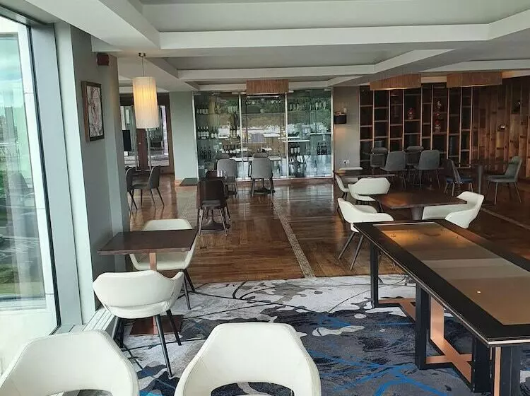 Fotos del hotel Clayton Hotel Silver Springs:  19