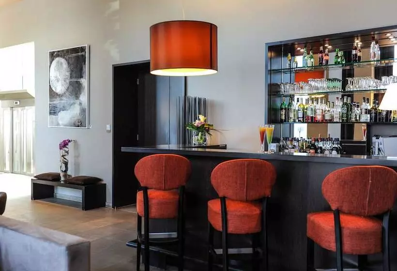 Fotos del hotel Le Grand:  4