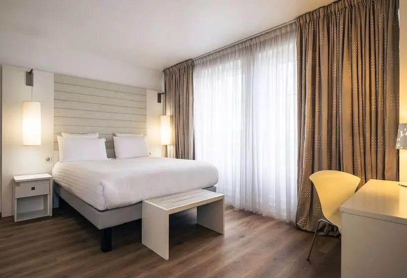 Fotos del hotel Le Grand:  23