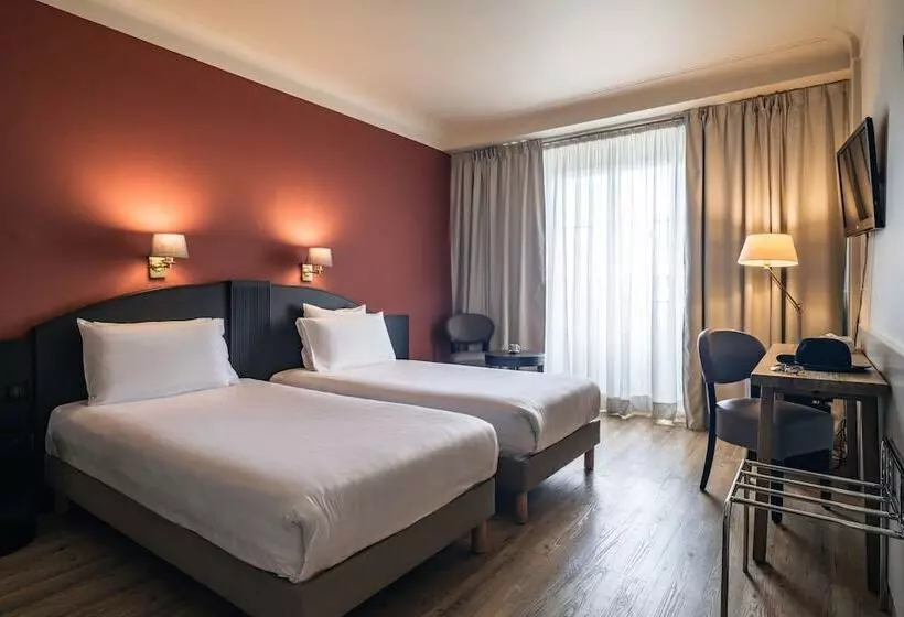 Fotos del hotel Le Grand:  9