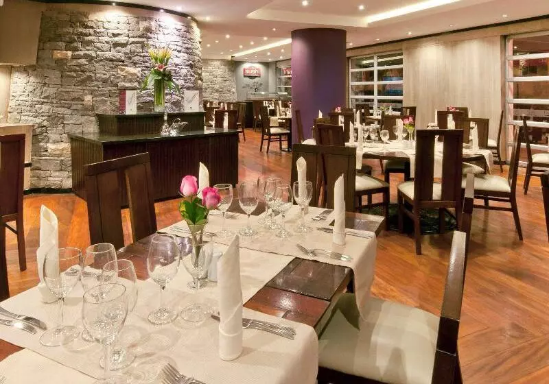 Fotos del hotel Mercure Alameda Quito:  5