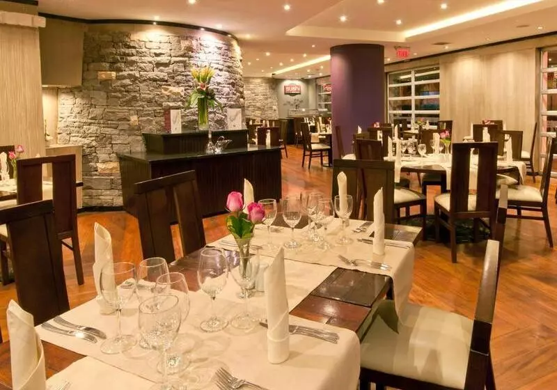 Fotos del hotel Mercure Alameda Quito:  10