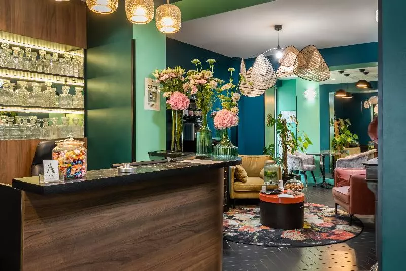 Fotos del hotel Archetype Etoile:  2