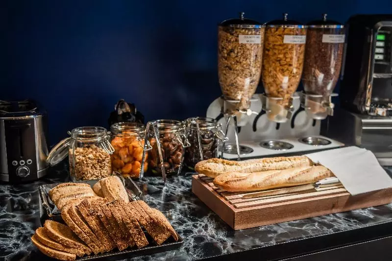 Fotos del hotel Archetype Etoile:  13