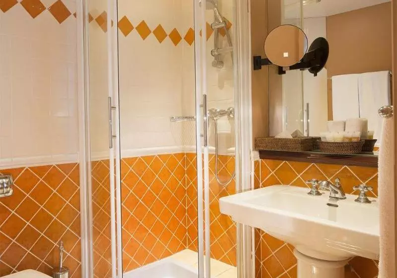 Fotos del hotel Britannique:  4