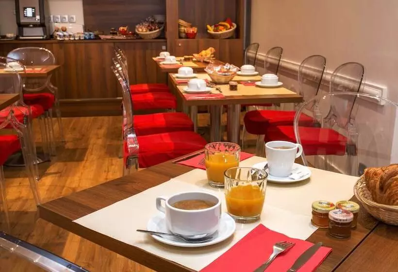 Fotos del hotel De France:  22