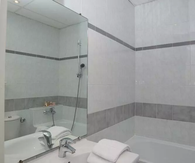 Fotos del hotel De France:  25