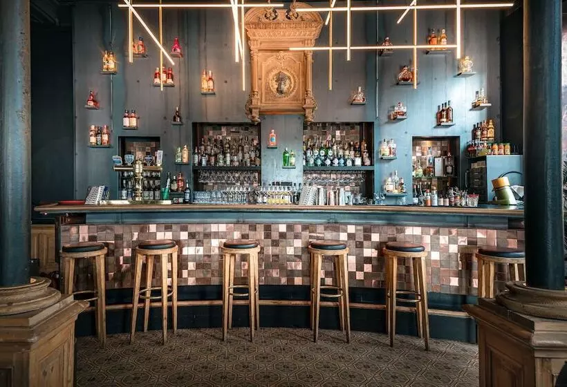 Fotos del hotel Hôtel De France Et Chateaubriand:  2