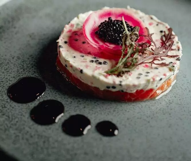 Hôtel De France Et Chateaubriand