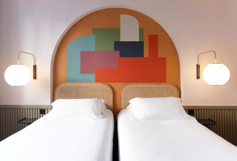 Fotos del hotel Hôtel Des Artistes:  15