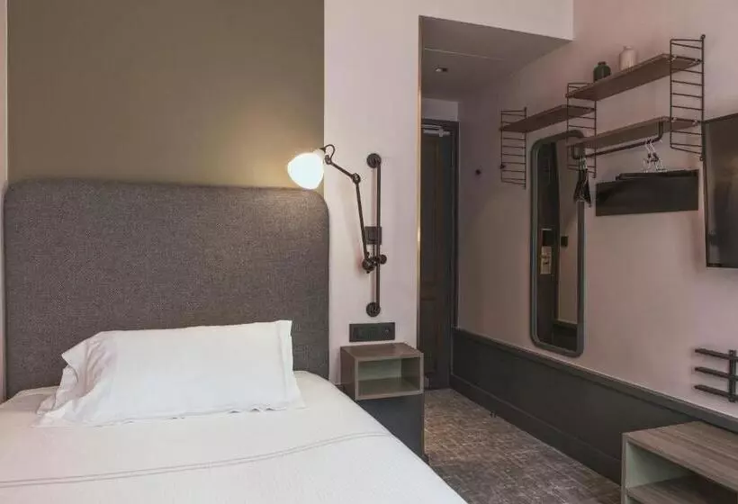 Fotos del hotel Hôtel Des Artistes:  19