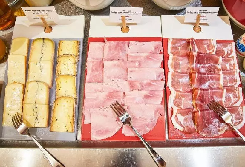 Fotos del hotel Hôtel Des Artistes:  24