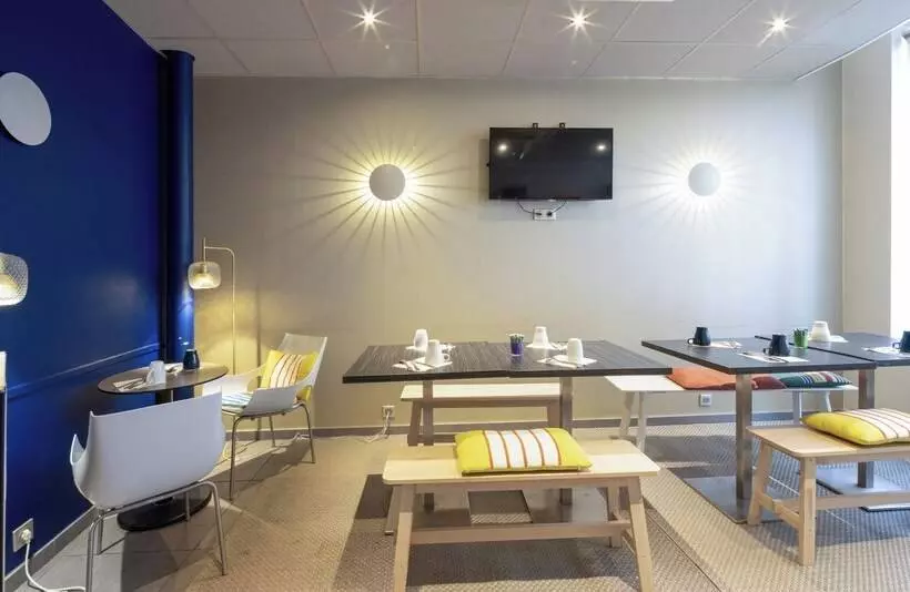 Fotos del hotel Ibis Styles Paris Pigalle Montmartre:  2