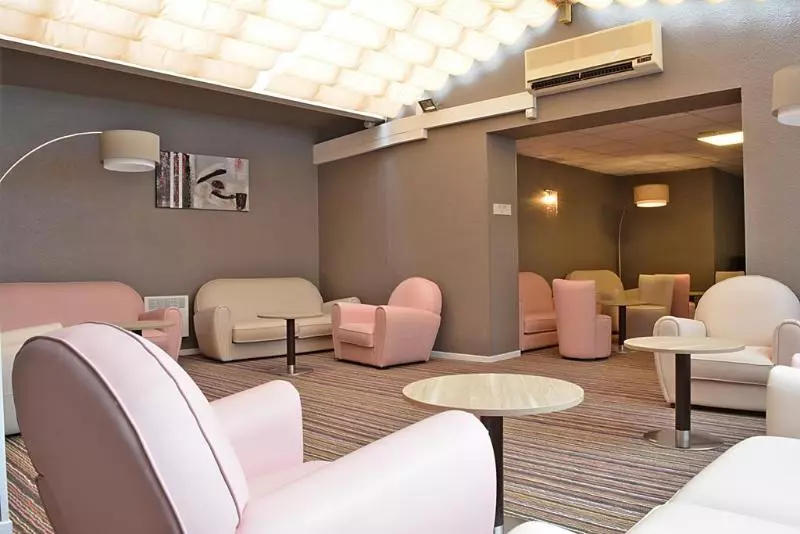 Fotos del hotel Hôtel Croix Des Bretons - Lourdes Pyrénées:  8