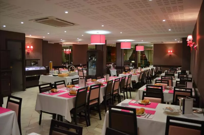 Fotos del hotel Hôtel Croix Des Bretons - Lourdes Pyrénées:  4