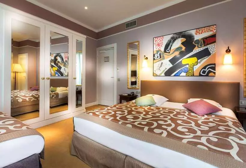 Fotos del hotel Hôtel Du Bois Champselysées:  9