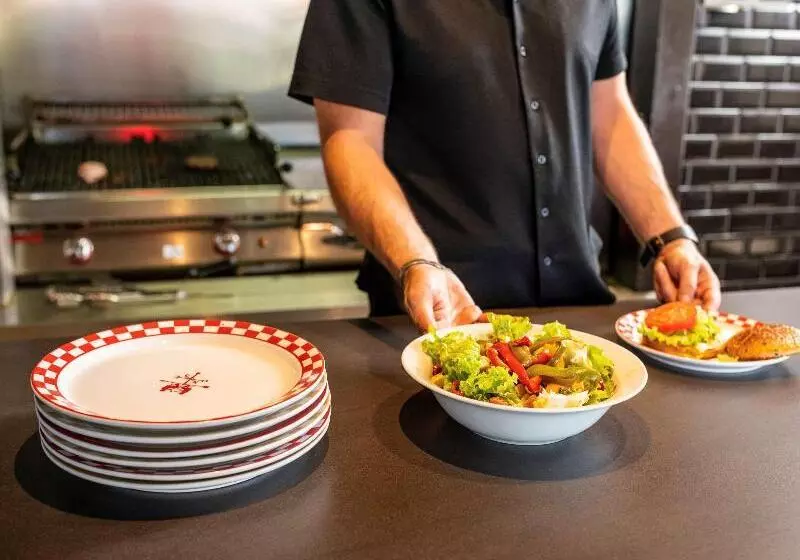 Fotos del hotel Ibis Clermont Ferrand Montferrand:  8