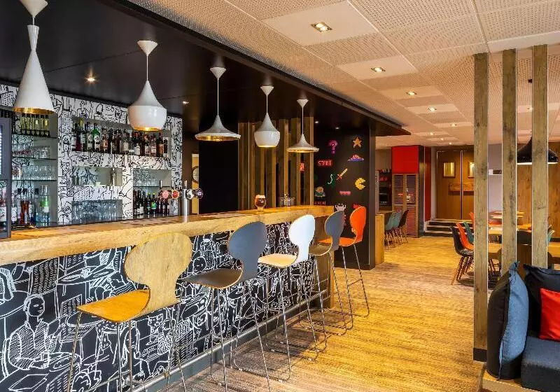 Fotos del hotel Ibis Saintmalo Madeleine:  3