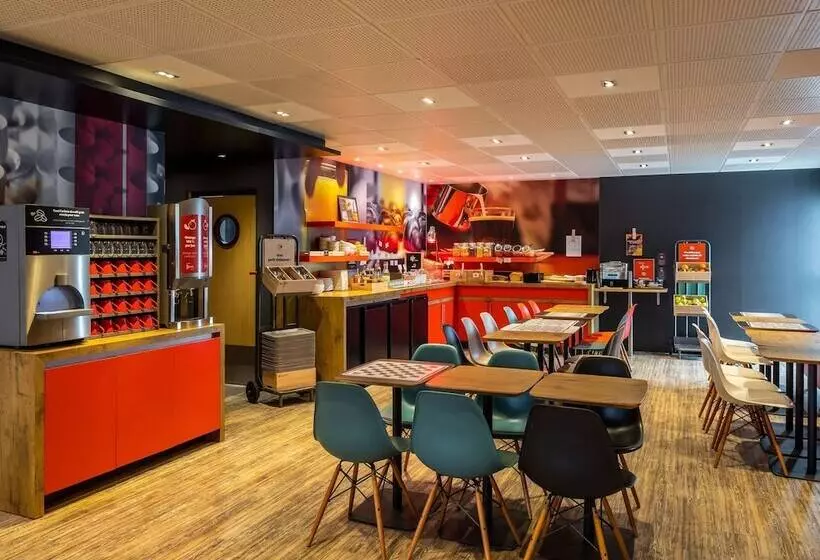 Fotos del hotel Ibis Saintmalo Madeleine:  10