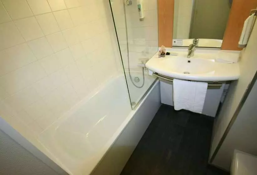 Fotos del hotel Ibis Saintmalo Madeleine:  21