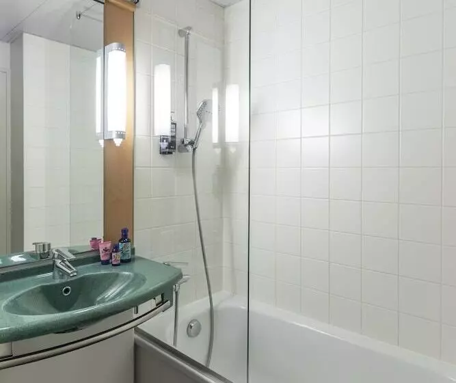 Fotos del hotel Ibis Saintmalo Madeleine:  11