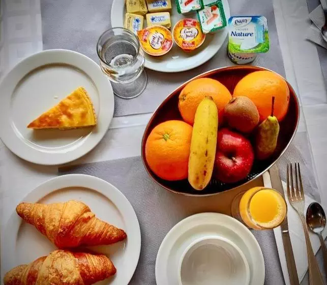 Fotos del hotel De Lisieux:  9