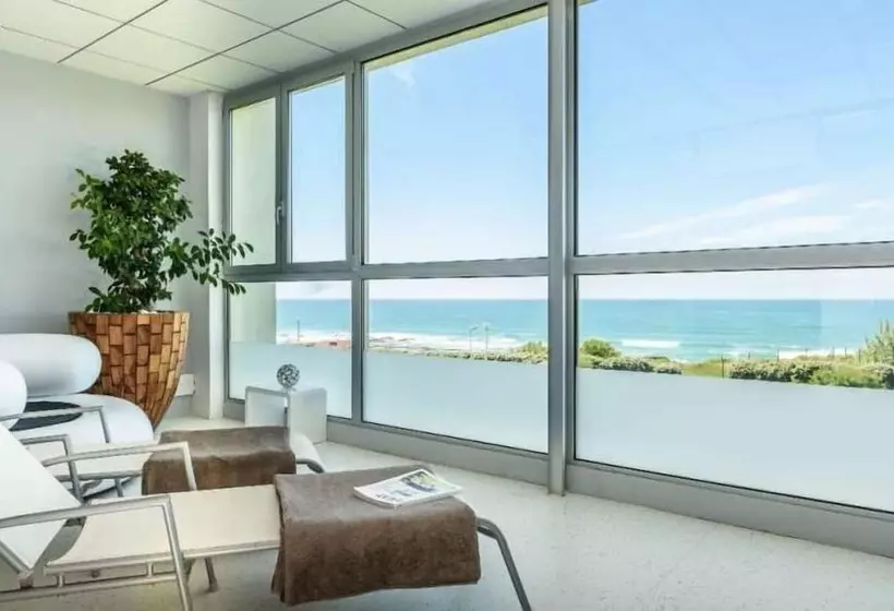 Fotos del hotel Hôtel Le Biarritz:  7