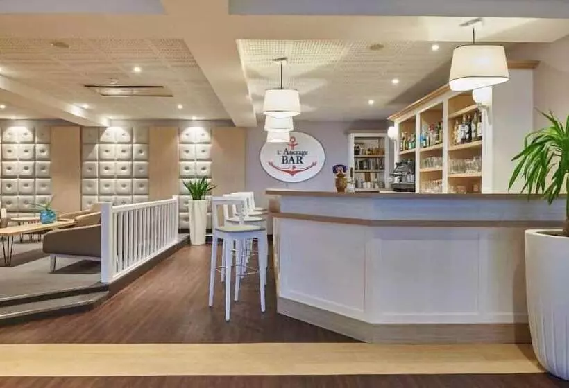 Fotos del hotel Hôtel Le Biarritz:  4