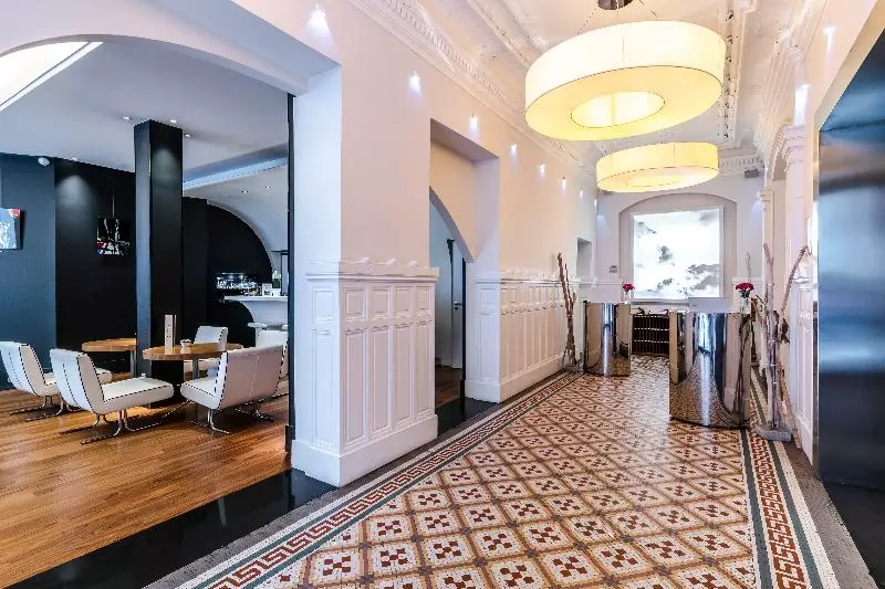 Fotos del hotel Le Grand Balcon:  4