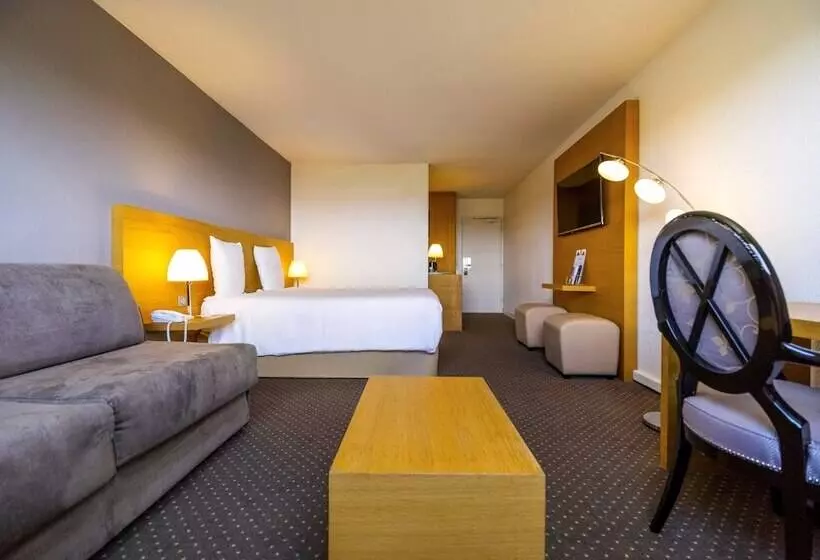 Fotos del hotel Mercure Bordeaux Lac:  21