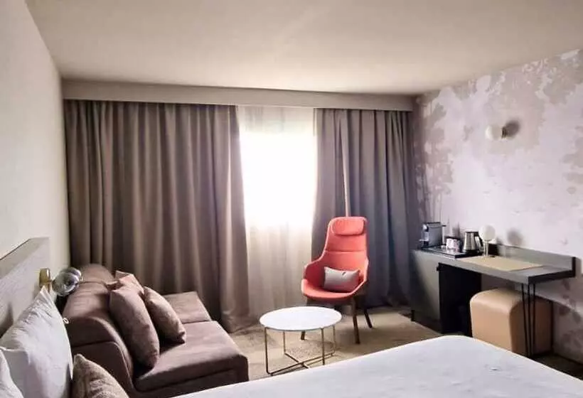 Fotos del hotel Mercure Bordeaux Lac:  25