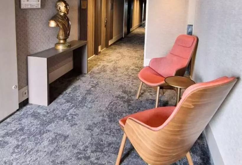 Fotos del hotel Mercure Bordeaux Lac:  4