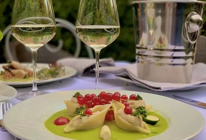 Fotos del hotel Hôtel Restaurant Oasis:  11