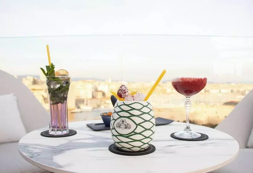 Fotos del hotel Sofitel Marseille Vieux-port:  10