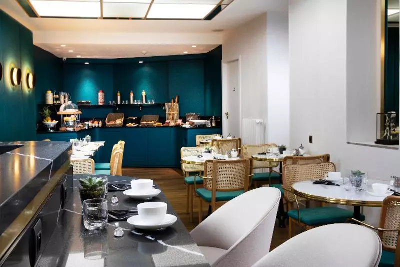 Fotos del hotel Hôtel Victor Hugo Paris Kléber:  11