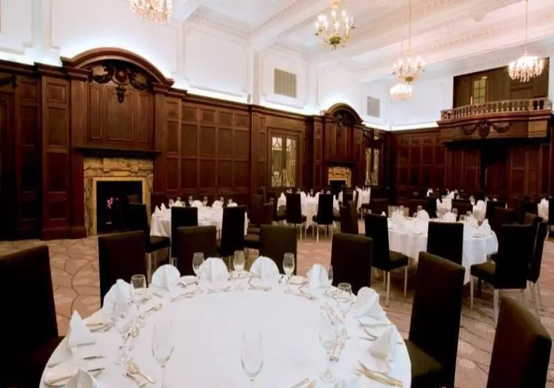 Fotos del hotel Jurys Inn Cardiff:  8