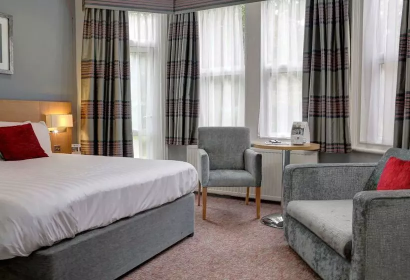 Best Western Plus Oxford Linton Lodge