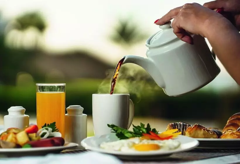 Fotos del hotel Mövenpick Ambassador Hotel Accra:  20