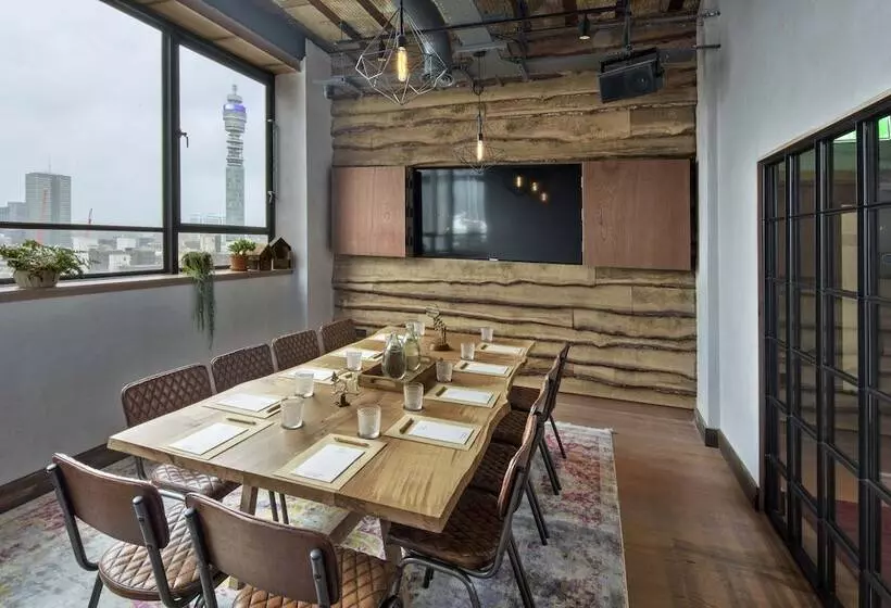 Fotos del hotel Treehouse  London:  4