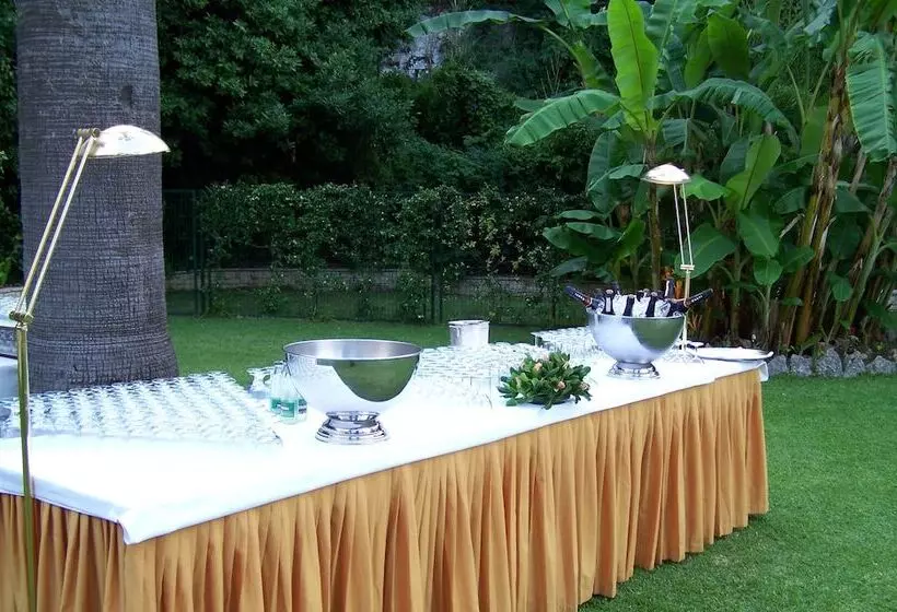 Fotos del hotel Corfu Palace:  9