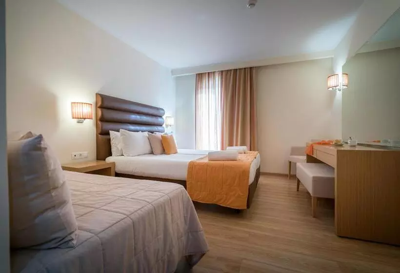 Galaxy Beach Resort Bw Premier Collection