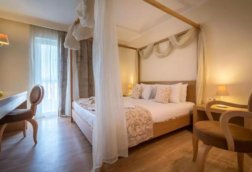 Fotos del hotel Galaxy Beach Resort Bw Premier Collection:  12