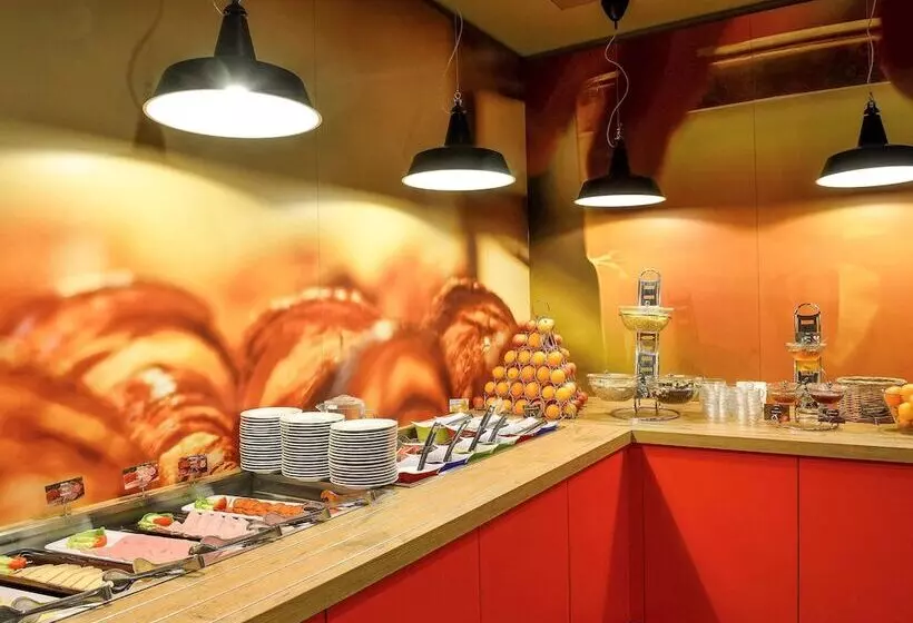 Fotos del hotel Ibis Budapest City:  20