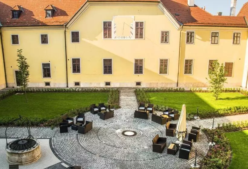 Fotos del hotel Klastrom:  14